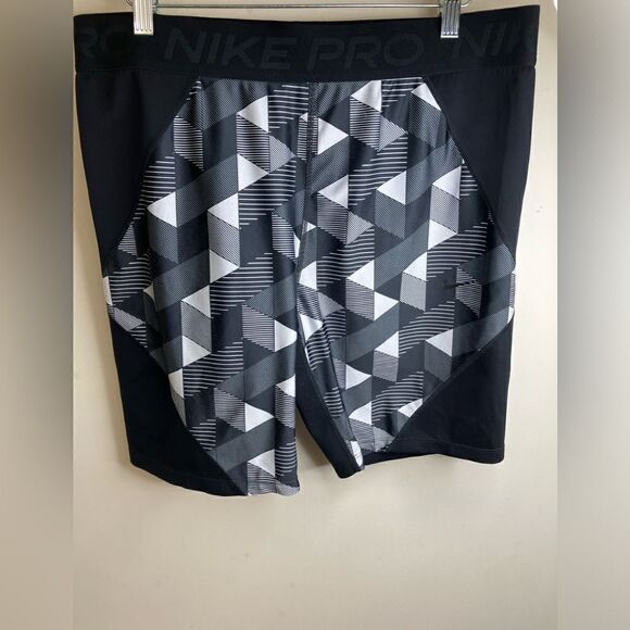 NIKE / NIKE PRO XL Unisex Shorts - Picture 10 of 11
